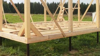 Сарай на винтовых сваях или хозблок на сваях Комсомольск-на-Амуре цена от 2591 руб. / шт.